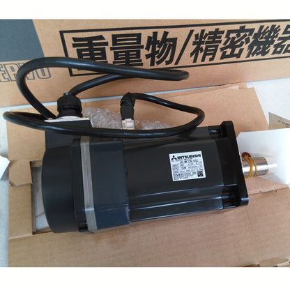 New 1PCS Mitsubishi HC-MF73K-D52 Servo Motor HCMF73KD52 Fast Ship - MITSUBISHI