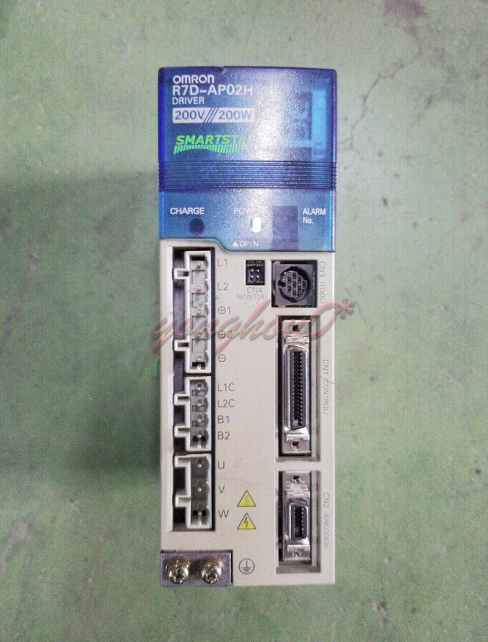 Used OMRON Servo Drive R7D-AP02H - OMRON