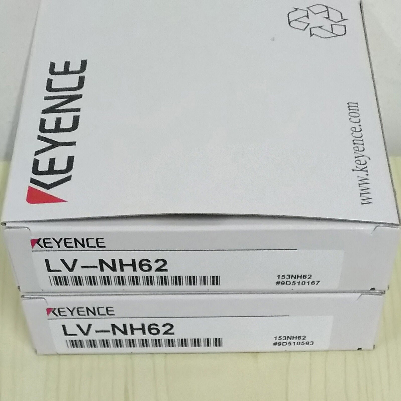 Keyence Laser Sensor LV-NH62 - KEYENCE