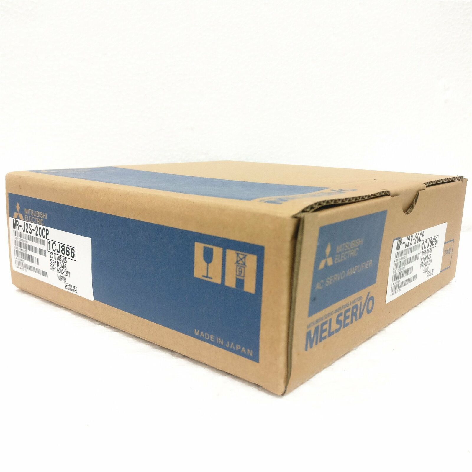 new 1Pcs  Mitsubishi In Box MR-J2S-20CP Servo Motor MRJ2S20CP One year Mitsubishi