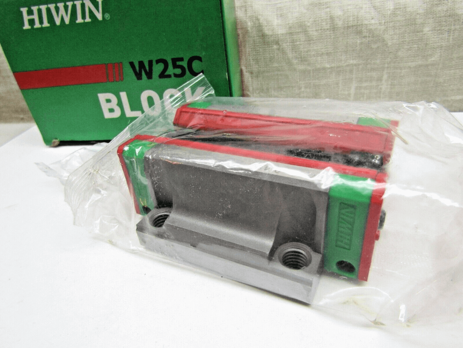 new Hiwin HGW25CC Linear Bearing Block - Hiwin