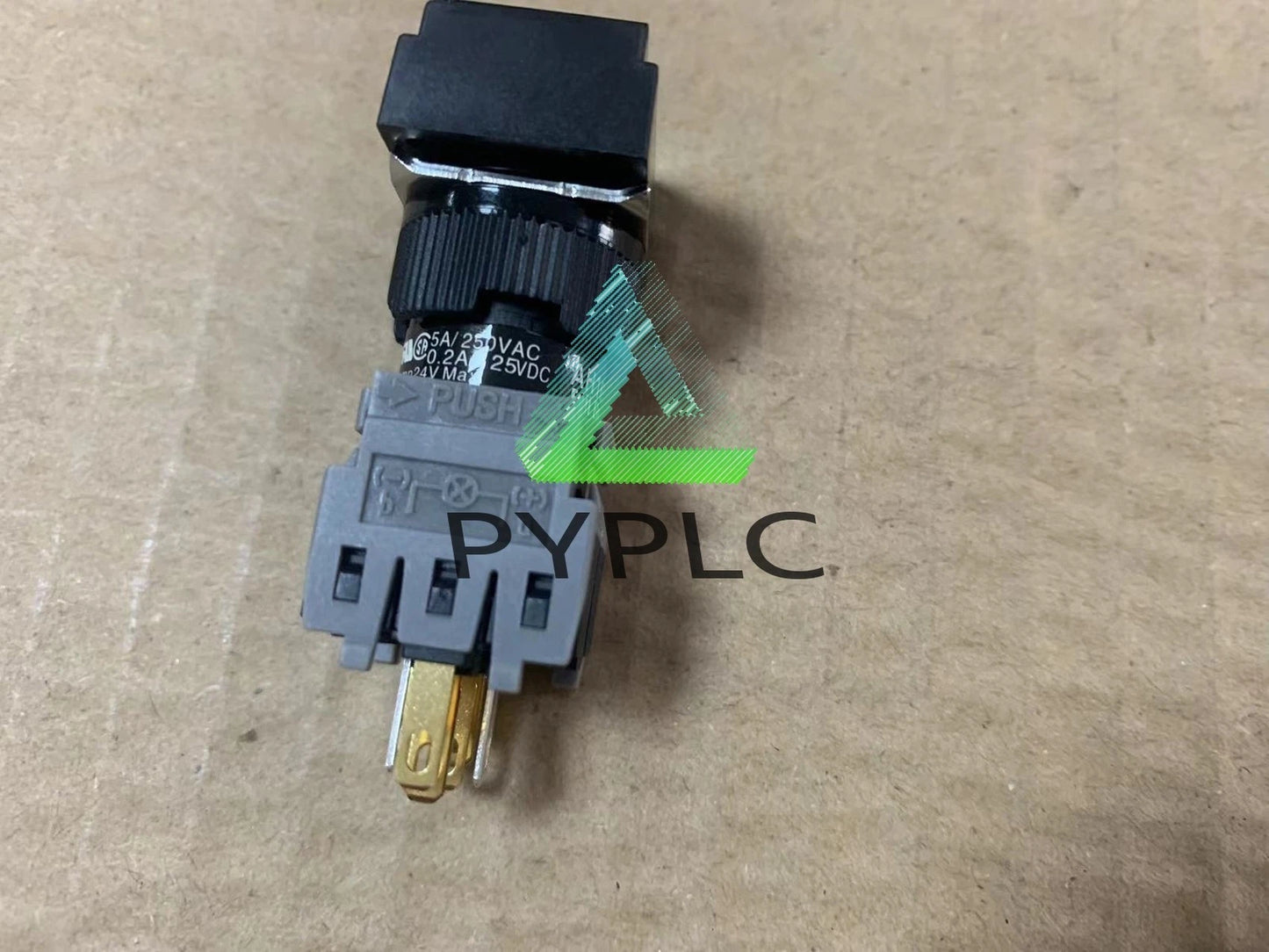 1pcs Fuji Electric AH165-TGL light Switch push button AH165-TGLG11E3~