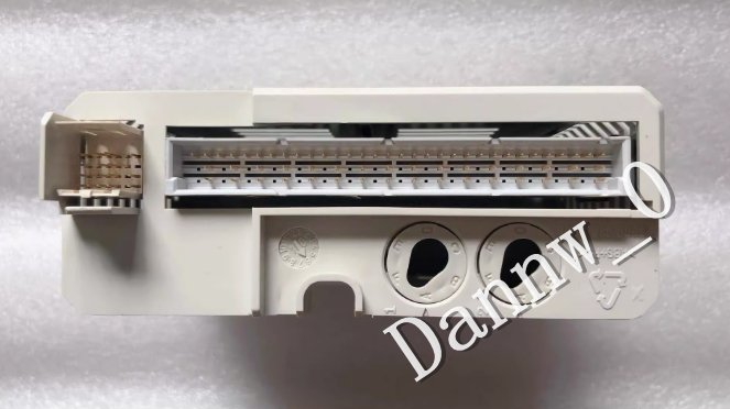 ABB DO810 3BSE008510R1 Module - ABB