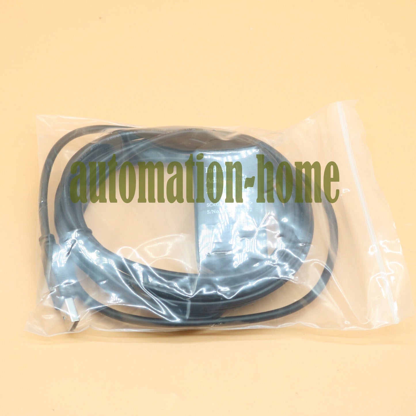 OMRON R88A-CCG002P2 RS232 Programming Cable for reliable data transfer and programming - OMRON
