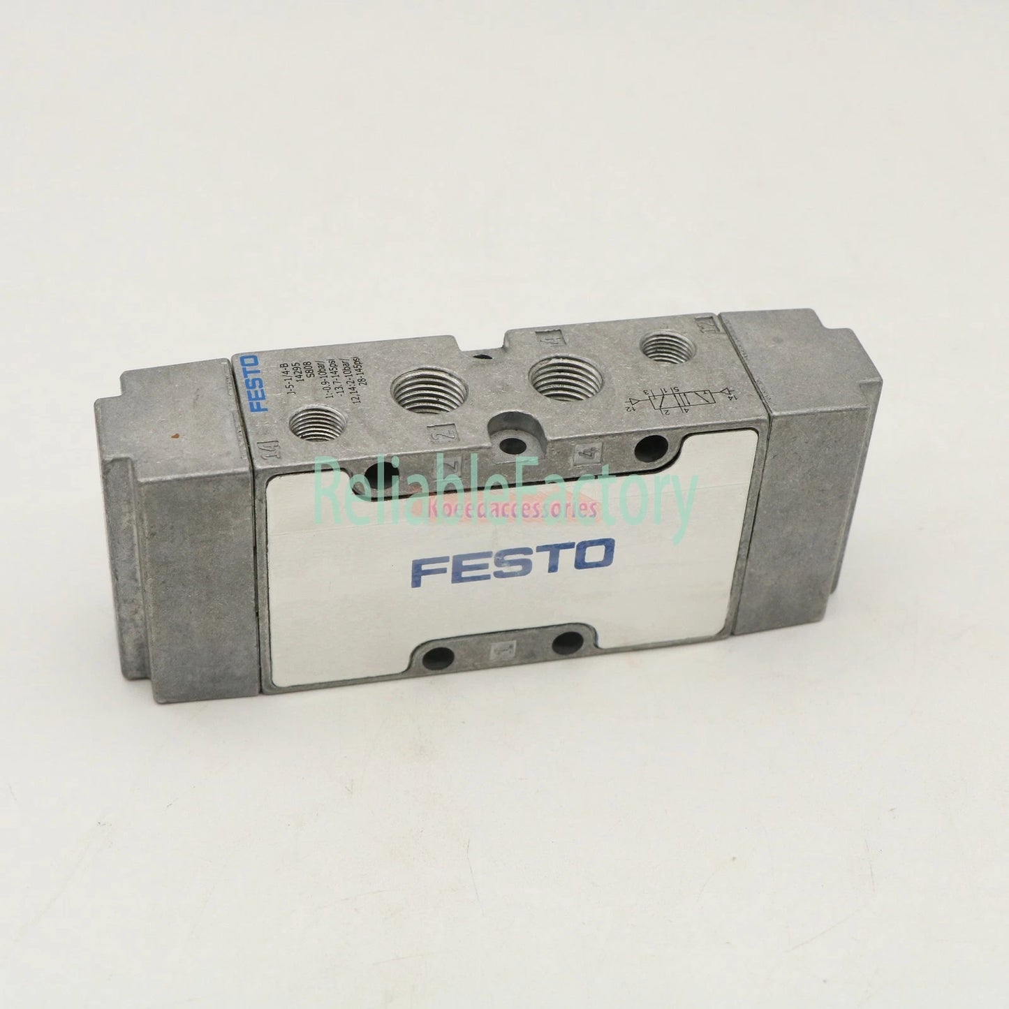 1PC FESTO J-5-1/4-B 14295 Solenoid Valve
