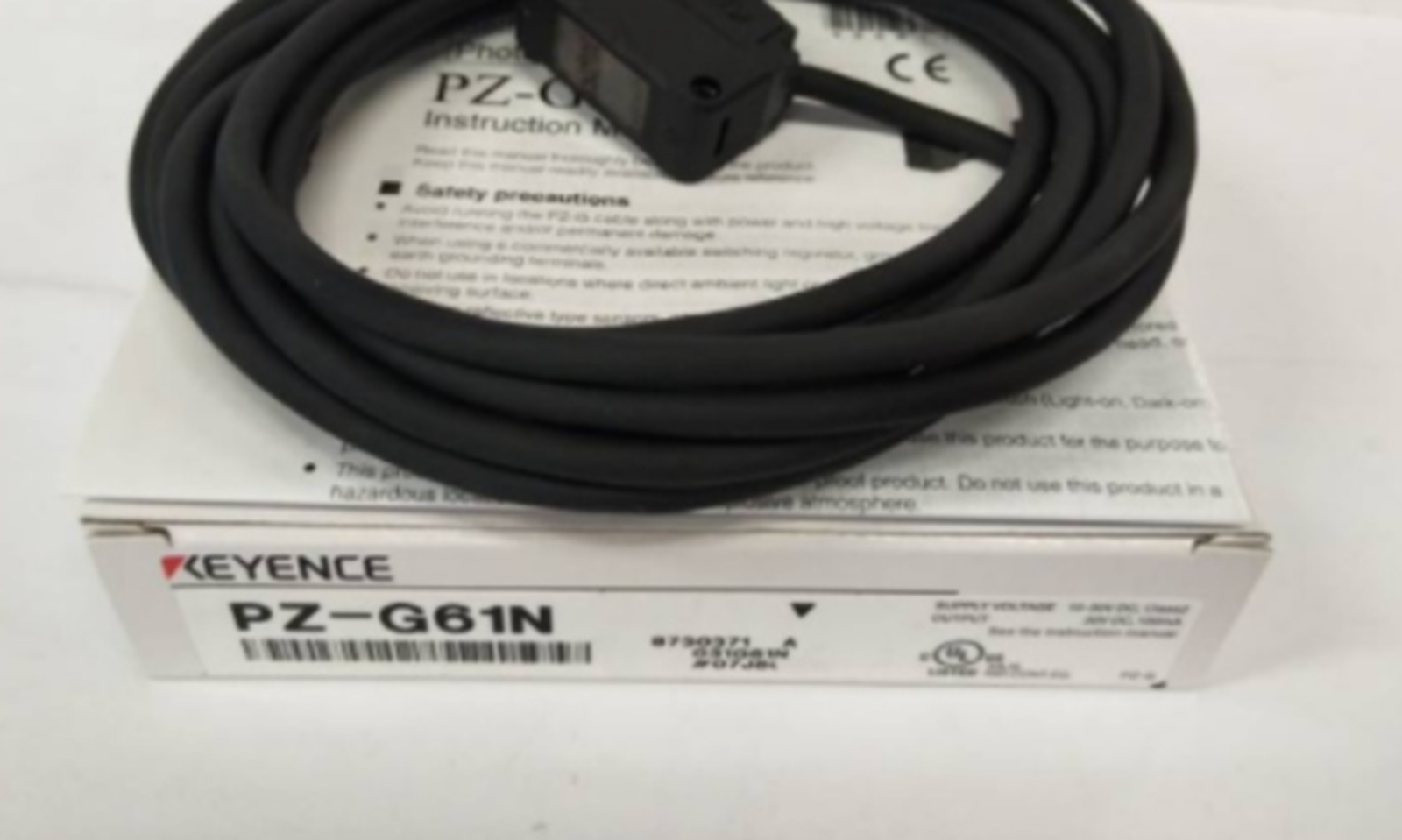 Keyence PZ-G61N Square Retro-Reflective Photoelectric Sensor PZG61N - KEYENCE