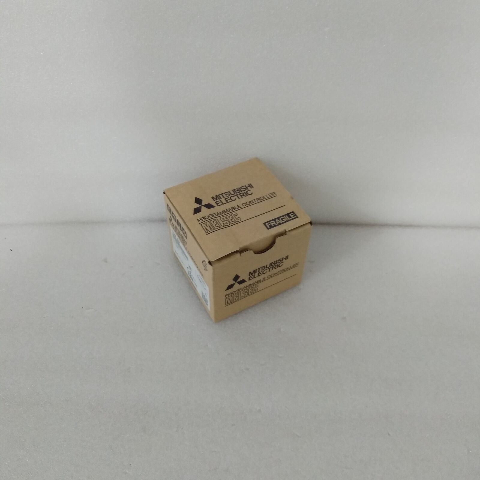 Mitsubishi FX2N-4DA Sent Within 24 Hours - MITSUBISHI