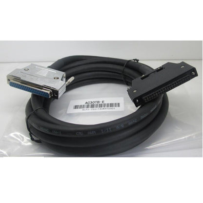 Mitsubishi 1PC Cable AC30TB-E AC30TBE - MITSUBISHI