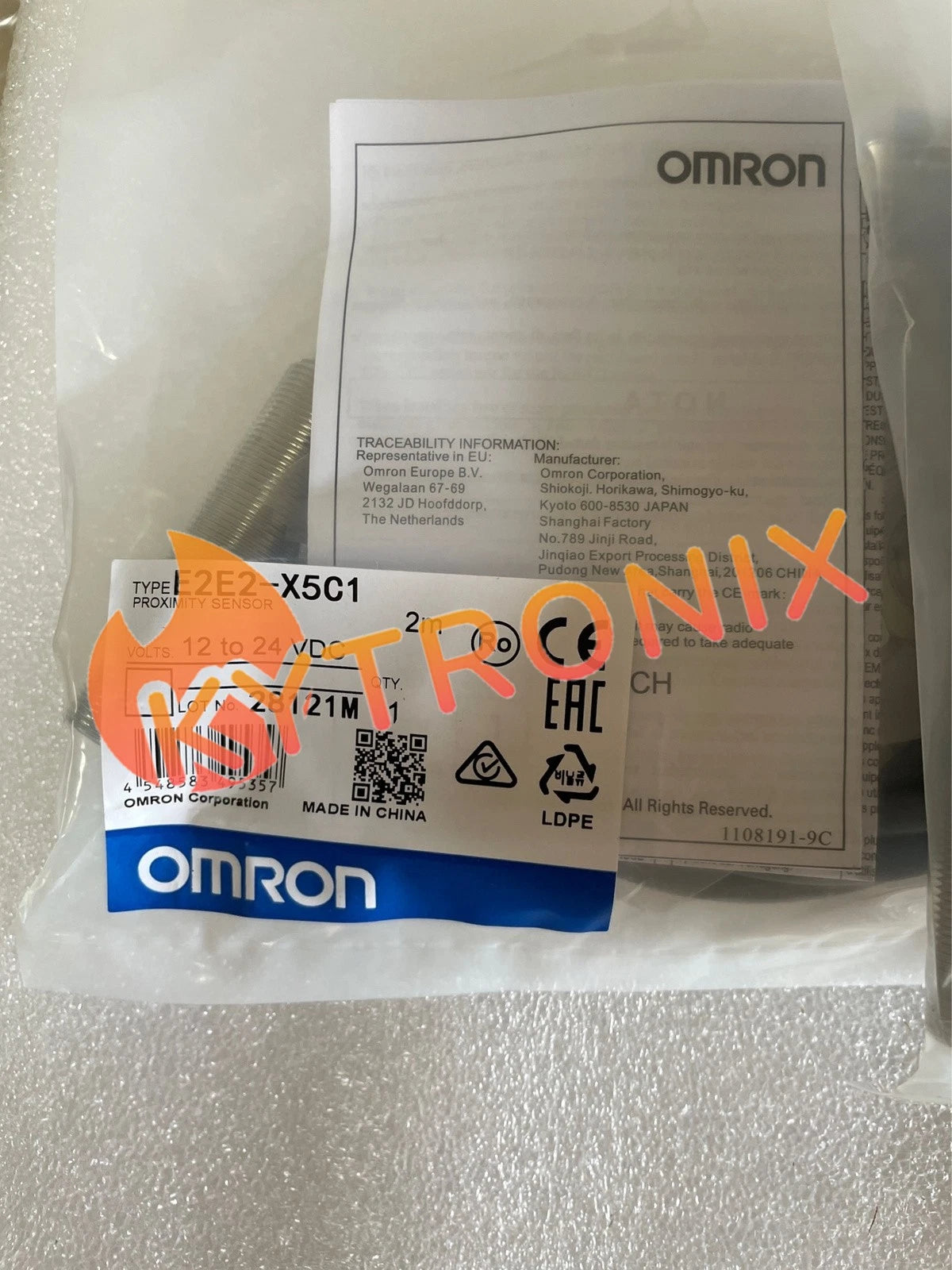 E2E2-X5C1 E2E2 X5C1 Omron free shipping