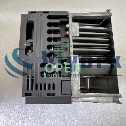 1PCS Mitsubishi FR-E740-1.5K-CHT INVERTER DRIVE 3PHASE 4AMP 1.5KW 2HP
