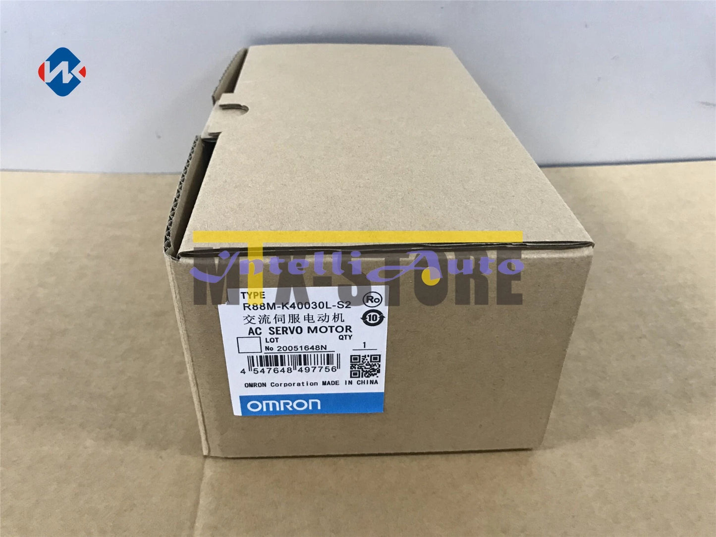 1pcs Omron R88M-K40030L-S2 servo motor