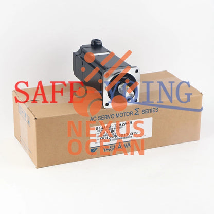 1PCS YASKAWA SERVO MOTOR SGMAS-12A2A4B