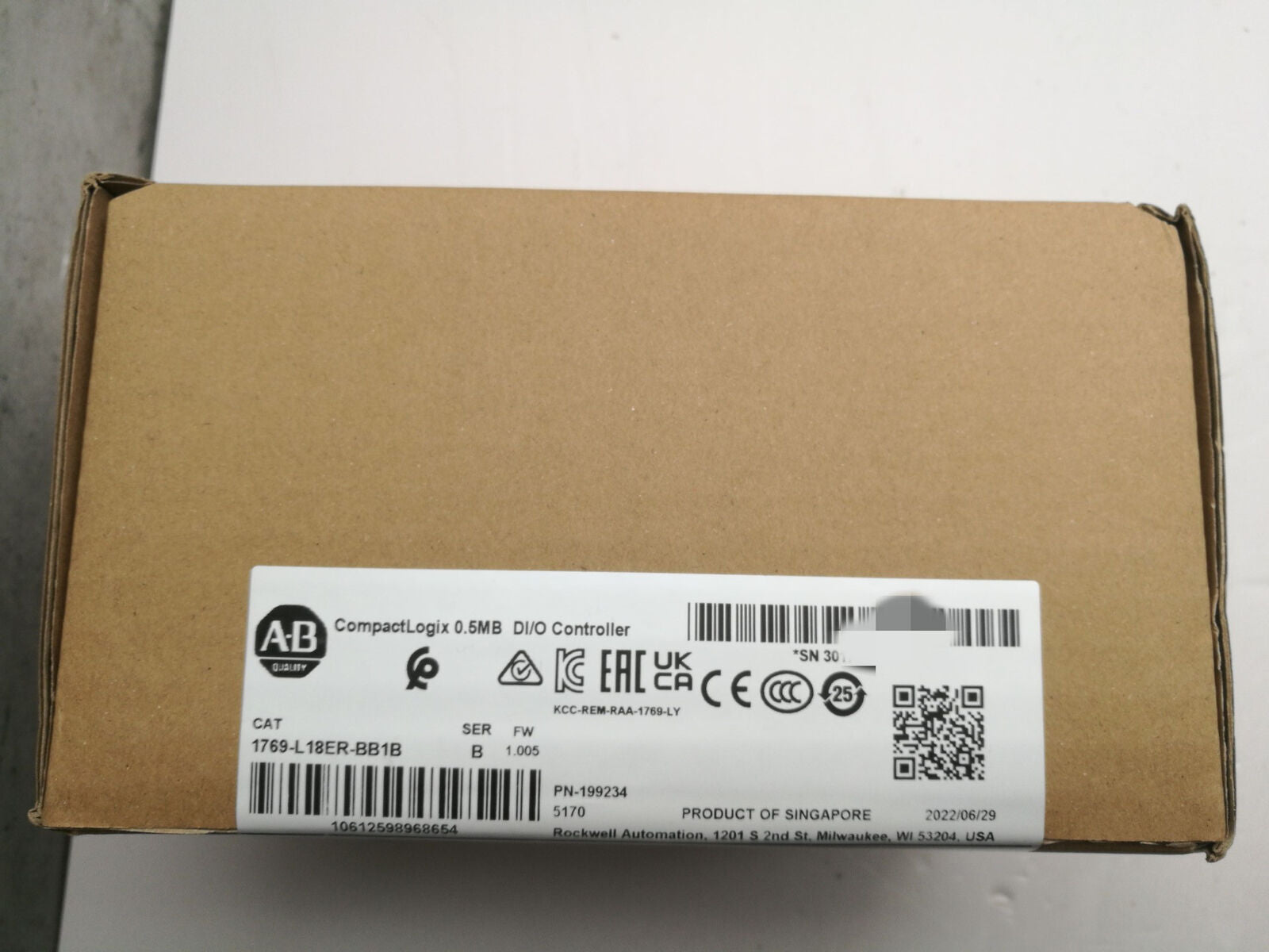 Allen-Bradley 1769-L18ER-BB1B 0.5MB Controller - ALLEN-BRADLEY