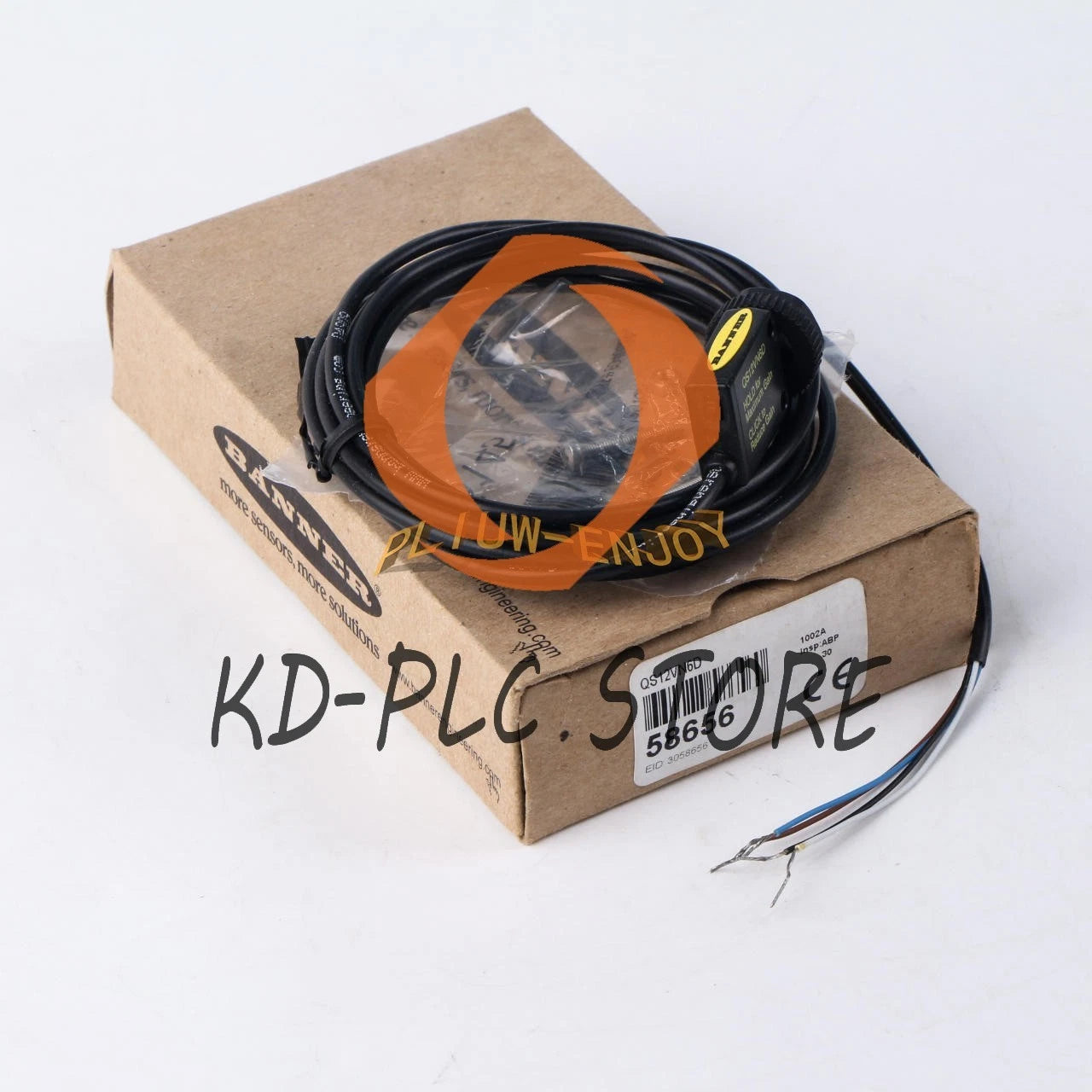 1PCS BANNER QS12VN6D Photoelectric Sensor