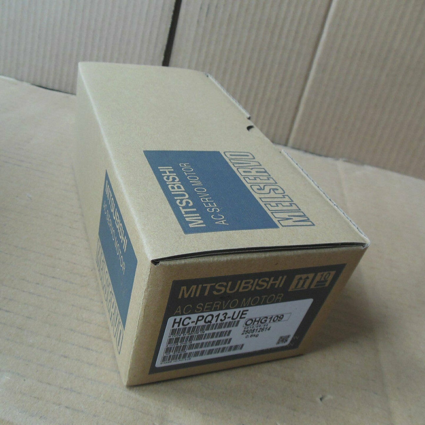 Mitsubishi SERVO MOTOR HC-PQ13-UE - MITSUBISHI
