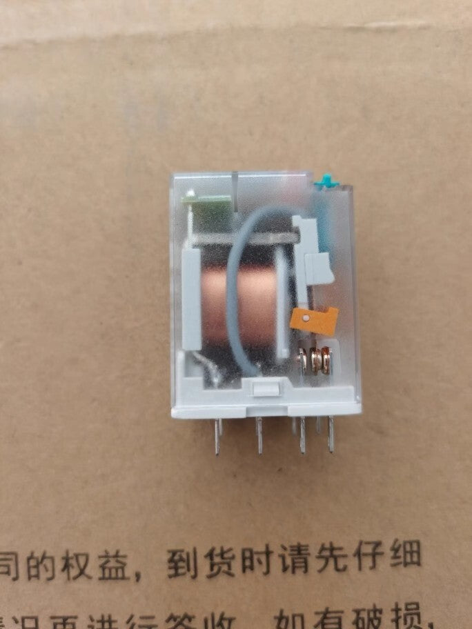 1PCS  ABB Relays CR-M024DC2L Miniature Relay