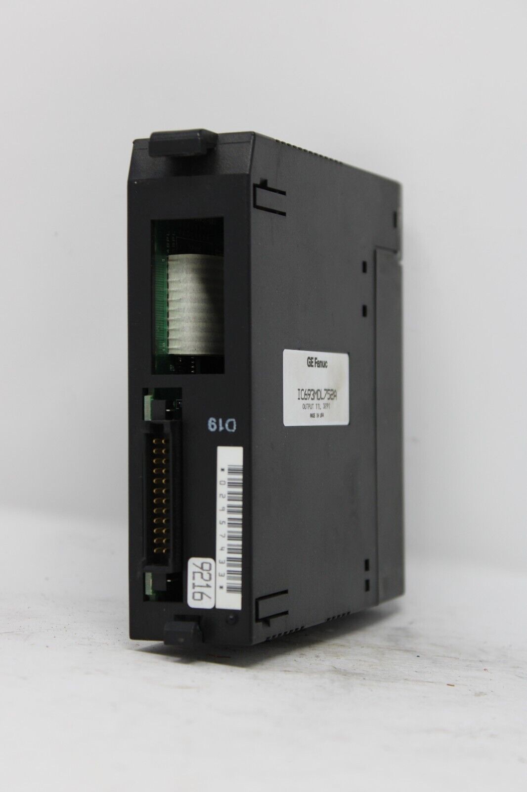 used GE Fanuc IC693MDL752A Output Module - GE FANUC