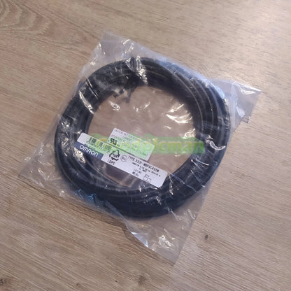 1PC Omron XS3F-M8PVC4S5M CABLE 5M XS3FM8PVC4S5M
