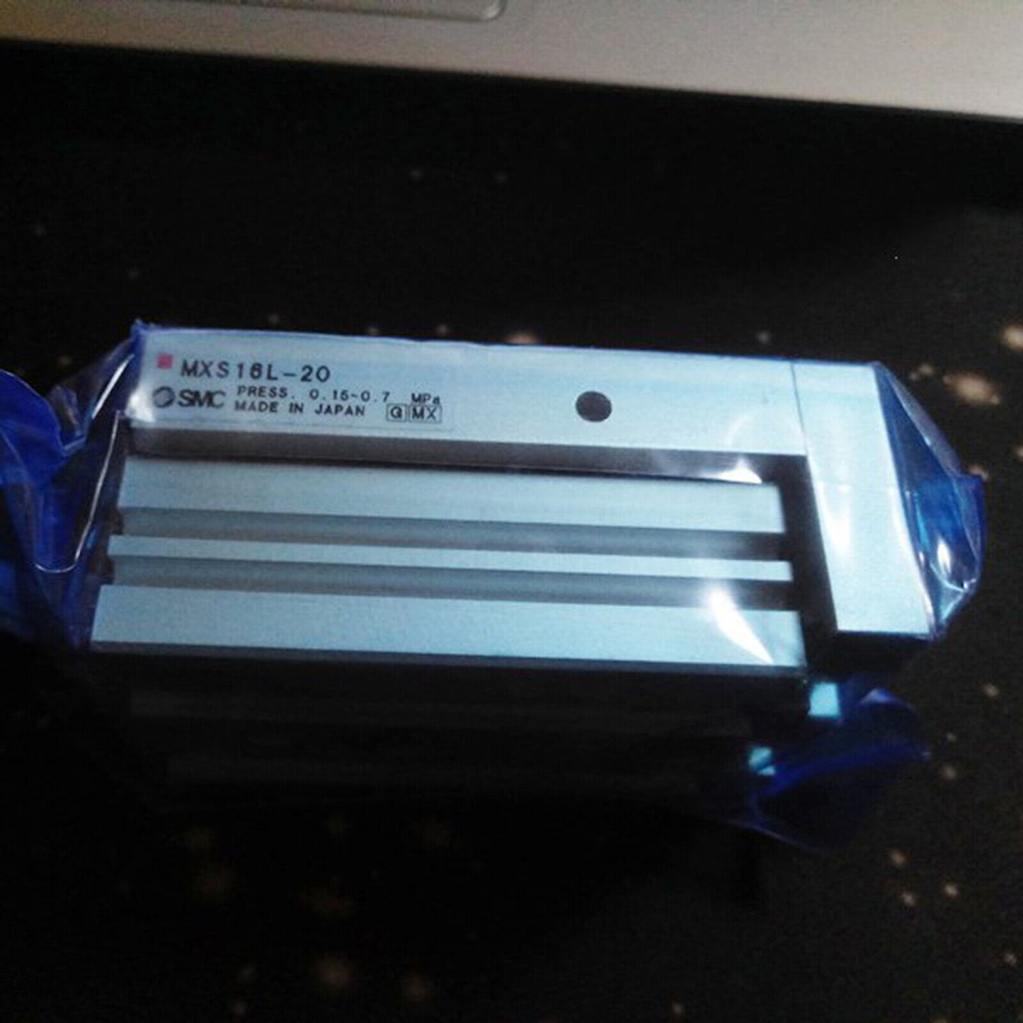 1PCS SMC MXS16L-20 Pneumatic Slide Cylinder - SMC