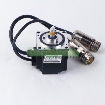One Yaskawa Servo Motor SGMPH-01AAE4SD