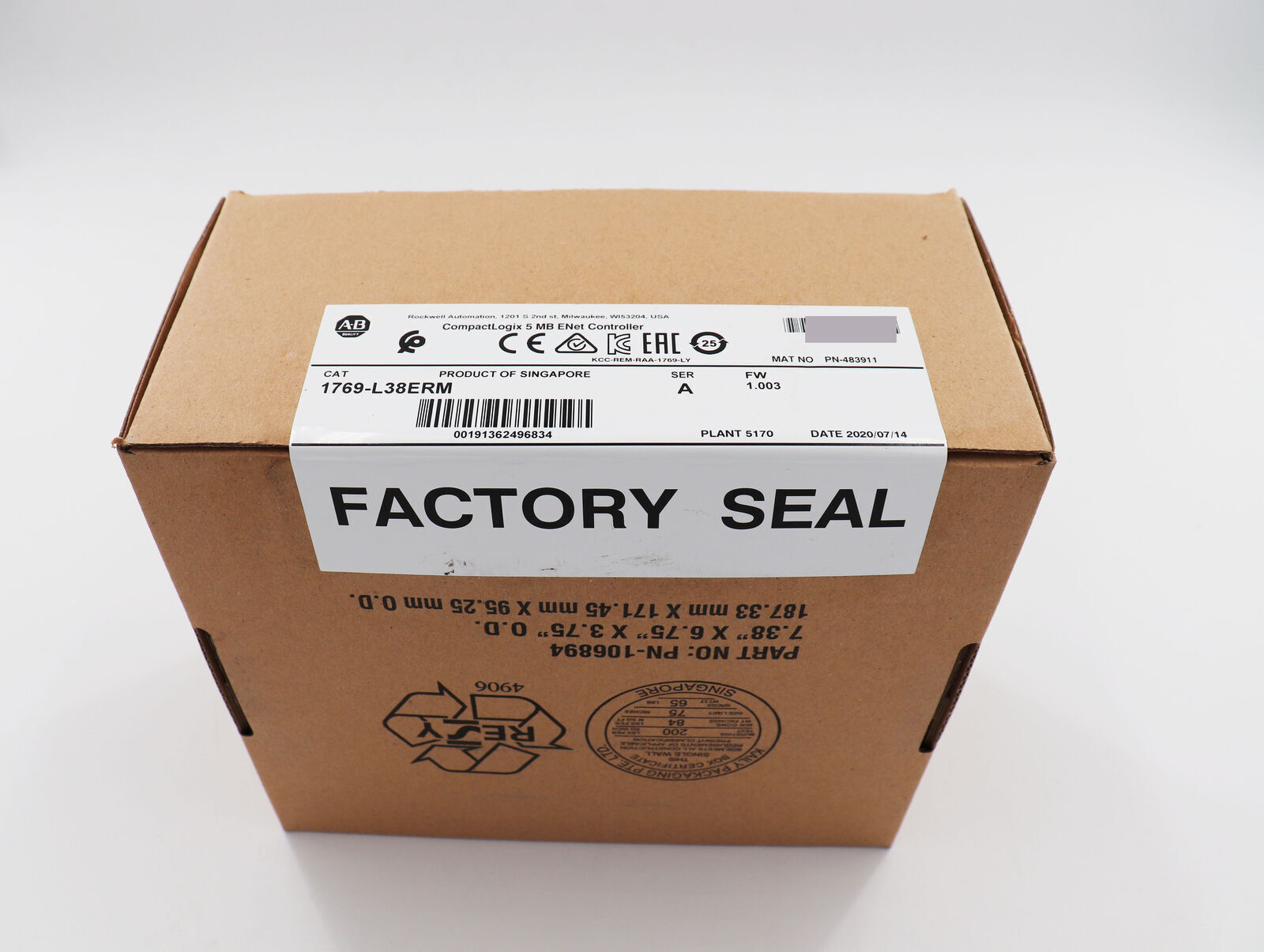 NEW IN BOX 1769-L38ERM SER CompactLogix Controller 5MB - COMPACTLOGIX