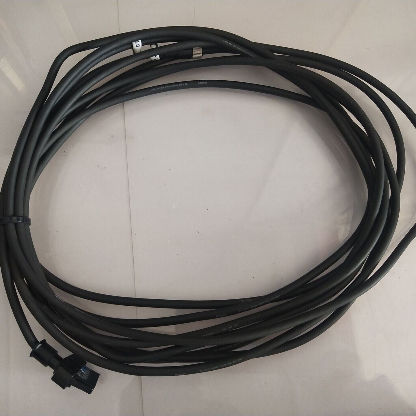 used ONE  for Keyence GT2-CH5M Sensor cable