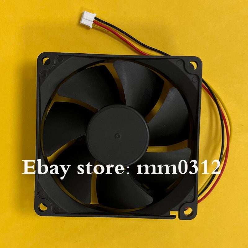 1pcs Y.S.TECH NYW08025012BH 8025 DC 12V 0.20A 8CM 3-wire cooling fan
