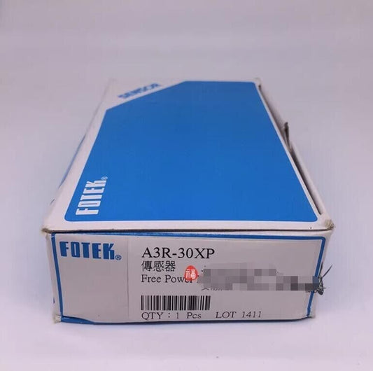 1PC  Fotek A3R-30XP A3R30XP Photo Sensor In Box  Free Ship