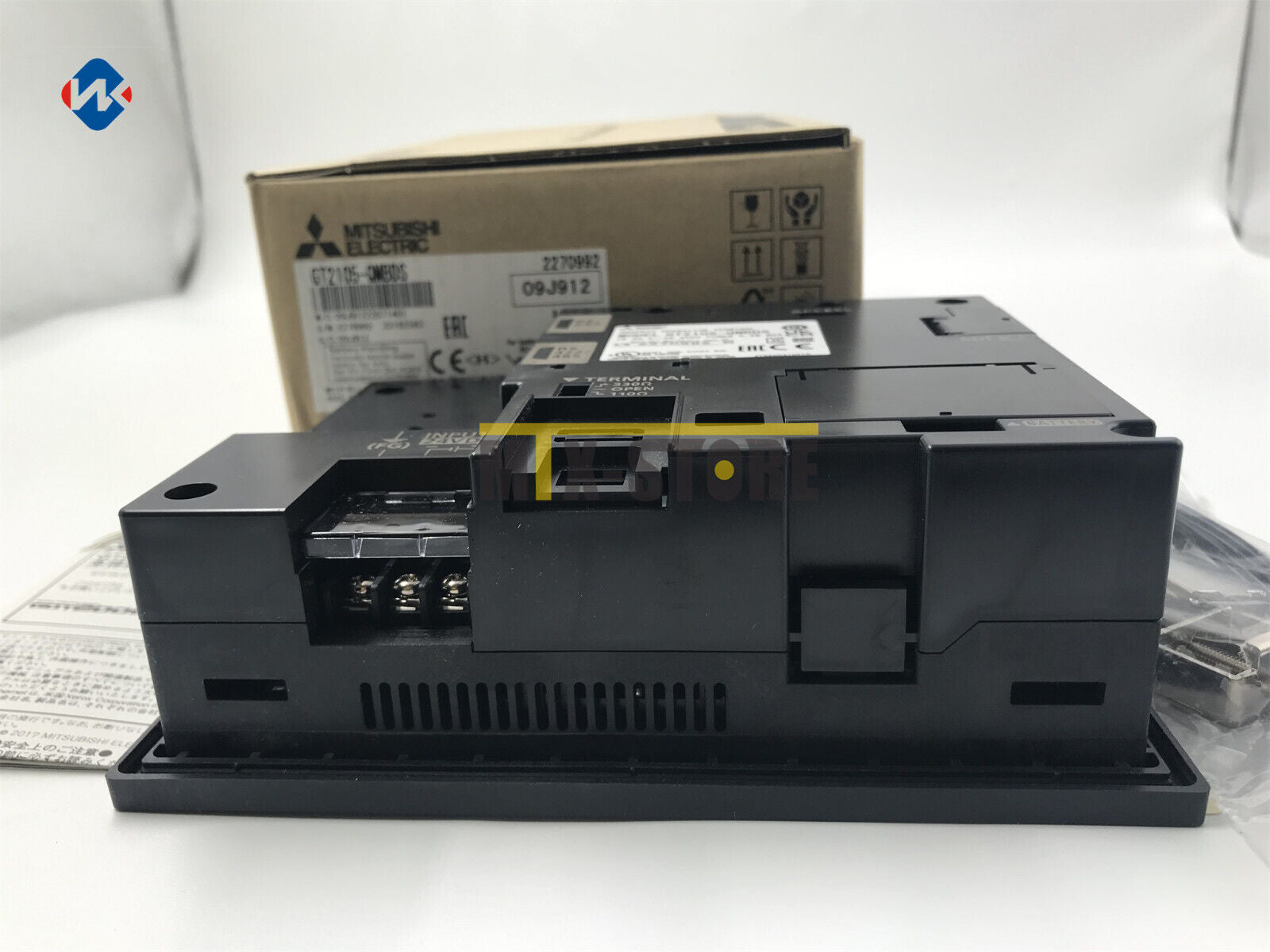 new 1PCS In Box Mitsubishi GT2105-QTBDS - MITSUBISHI