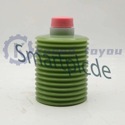 1Pcs injection molding machine NS-1-7 grease NS1-7 700CC Free shipping