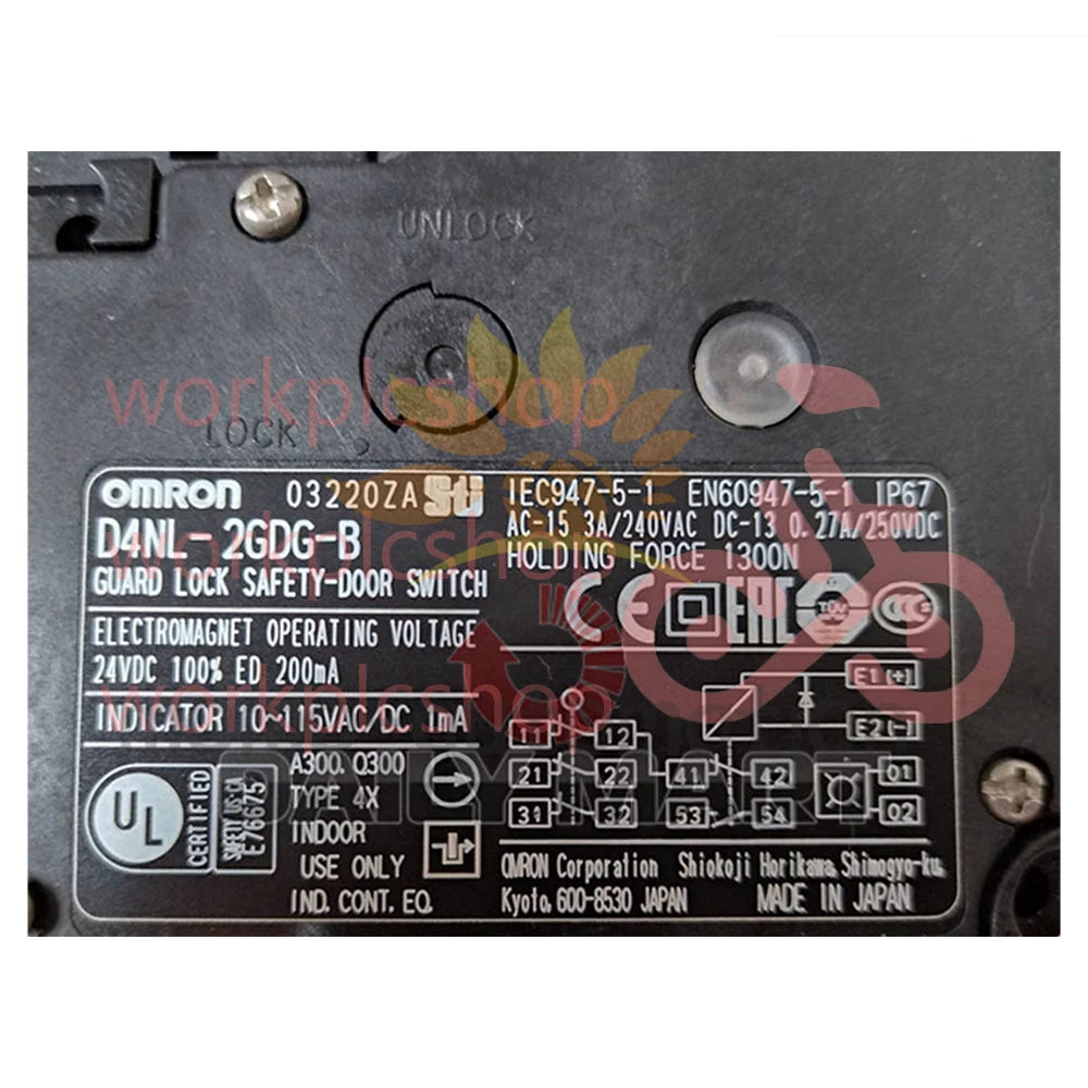 1PCS OMRON D4NL-2GDG-B Locking Safety Door Switch