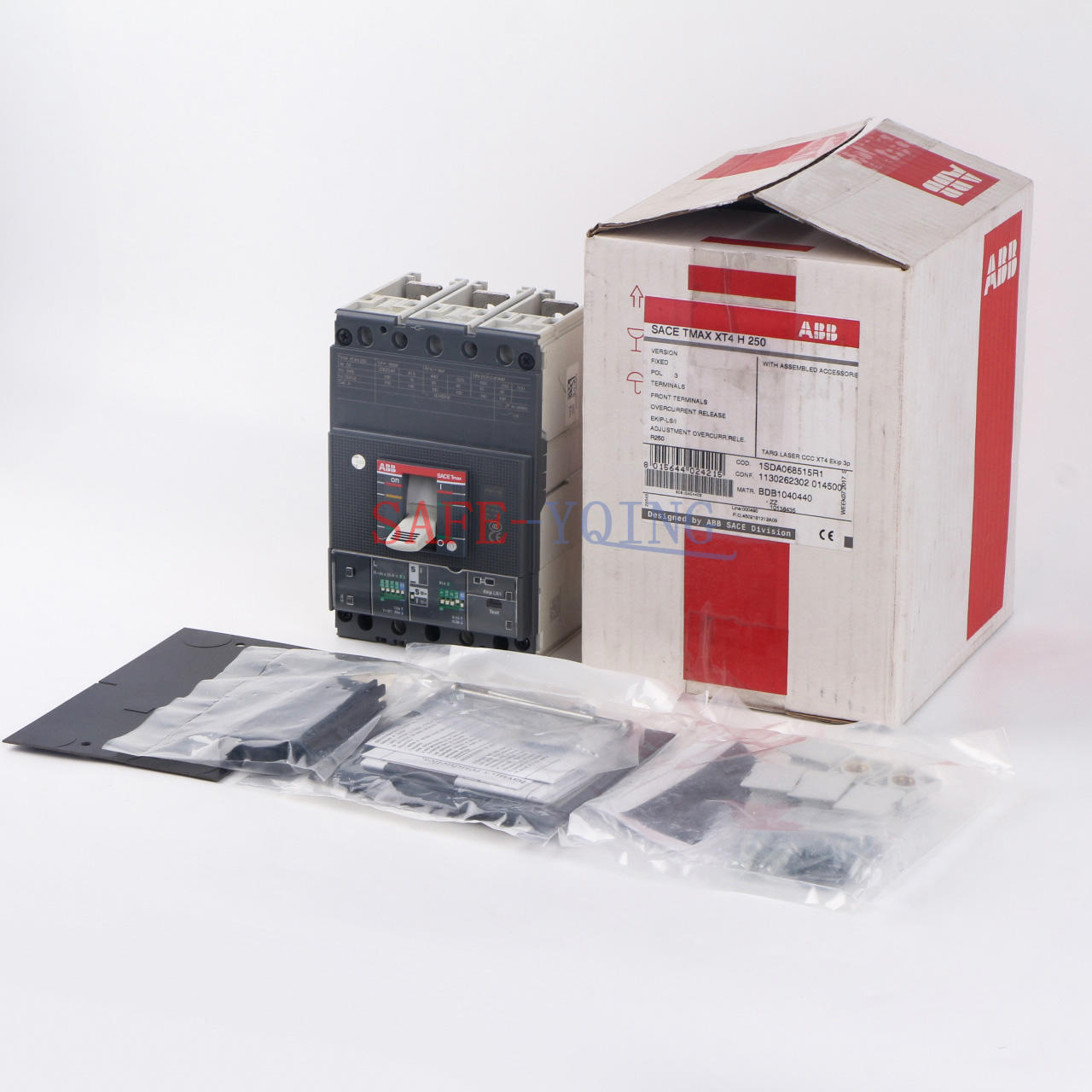 new ONE ABB SACE TMAX XT4H250 3P Electric Circuit Breaker - ABB