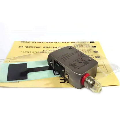 new KEYENCE LR-ZB250CN Laser Sensor - KEYENCE