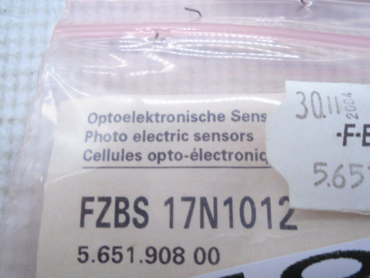 BAUMER ELECTRIC FZBS-17N1012 Switch - Compact Control Element - BAUMER ELECTRIC