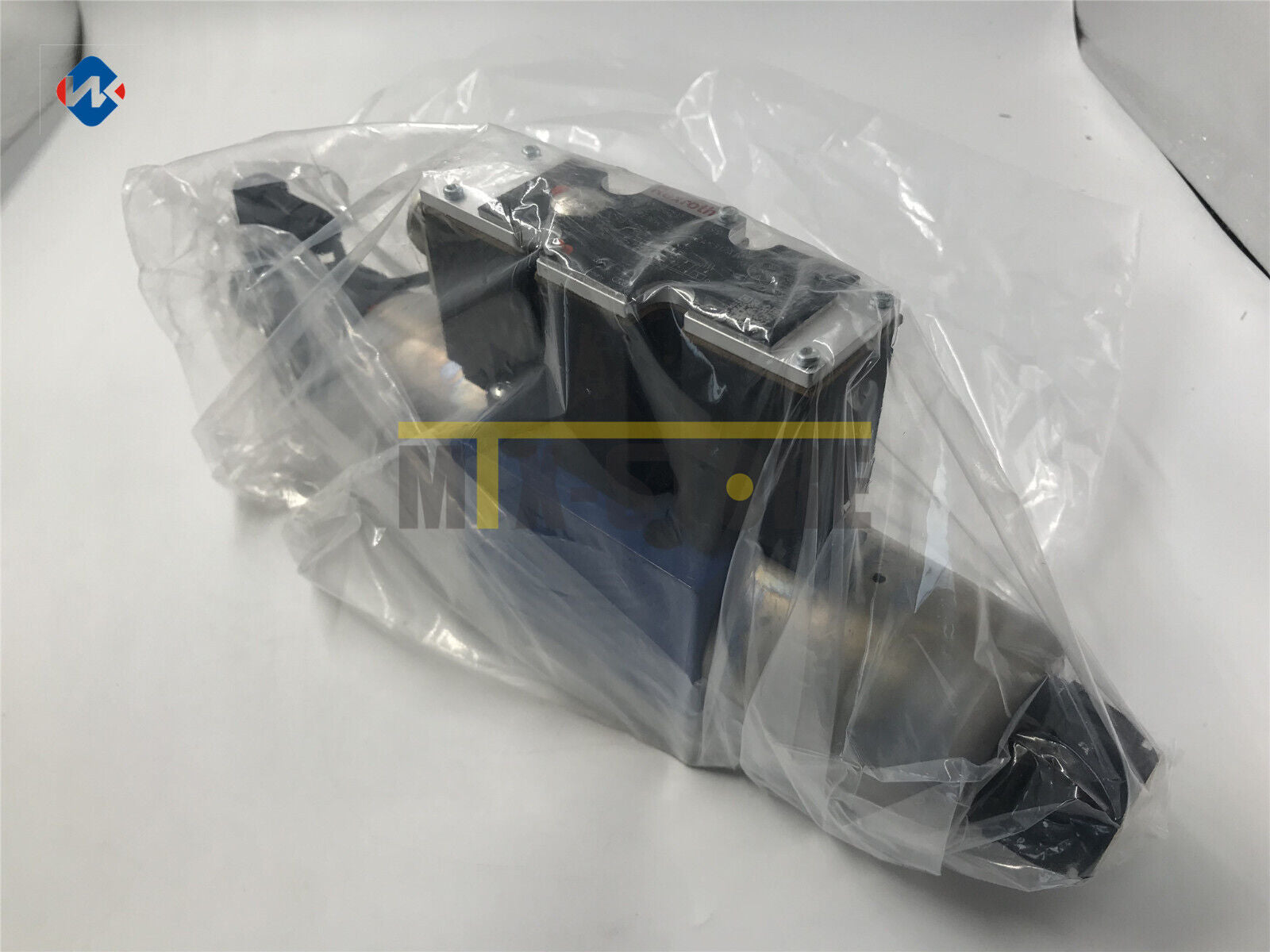 new 1PCS 4WREE10W75-23/G24K31/A1V R900927233 Proportional valve by Express - EXPRESS