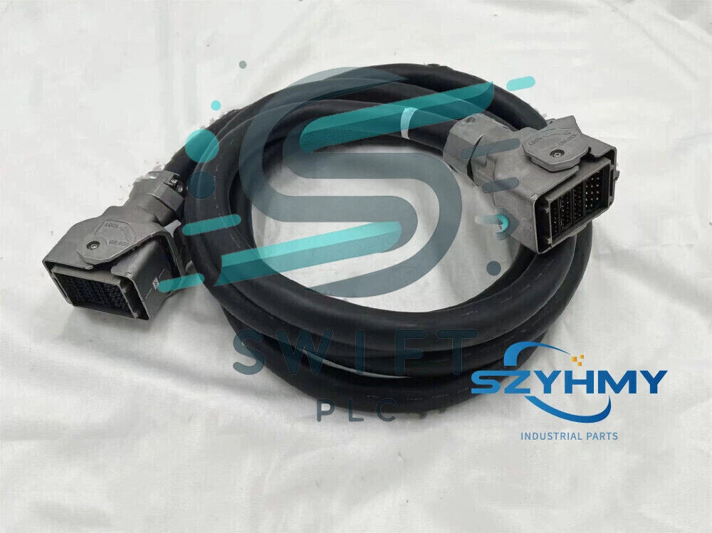 1PCS YASKAWA Robot Control Cable HW1271526-4 4M