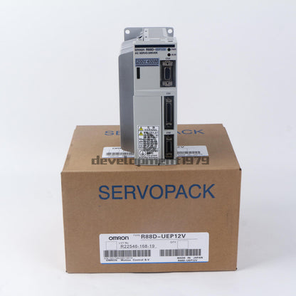 new ONE Omron R88D-UEP12V Servo Drive - OMRON