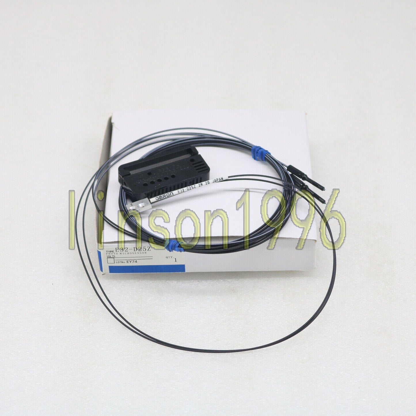 ONE OMRON Fiber Optic Sensor E32-D25Z - OMRON