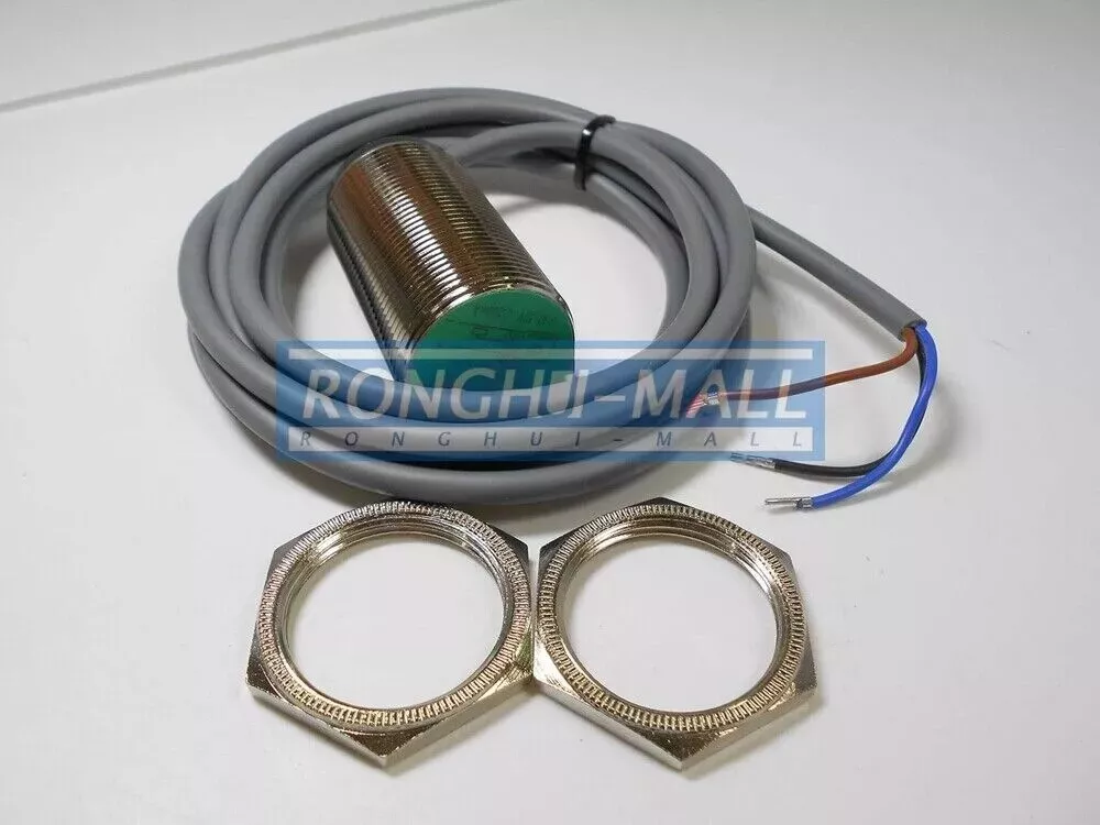 new 1PCS PepperL+Fuchs Proximity Switch NBN15-30GM50-E3