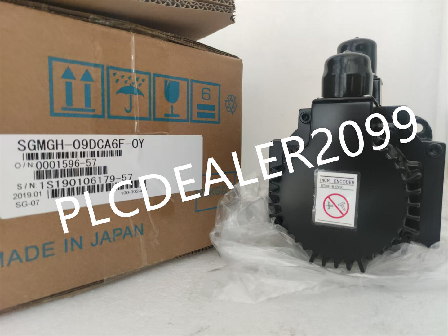 1PC Yaskawa SGMGH-09DCA6F-OY Servo Motor In Box ping