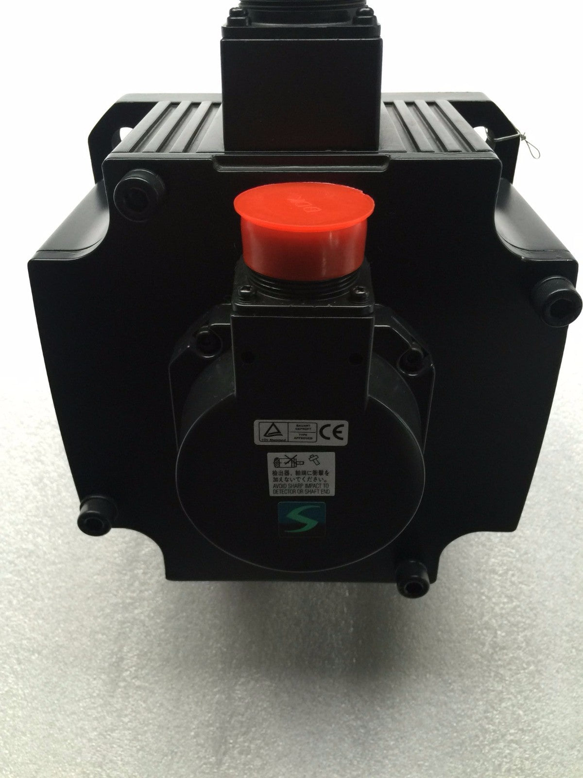 MITSUBISHI AC SERVO MOTOR HC-SFS202
