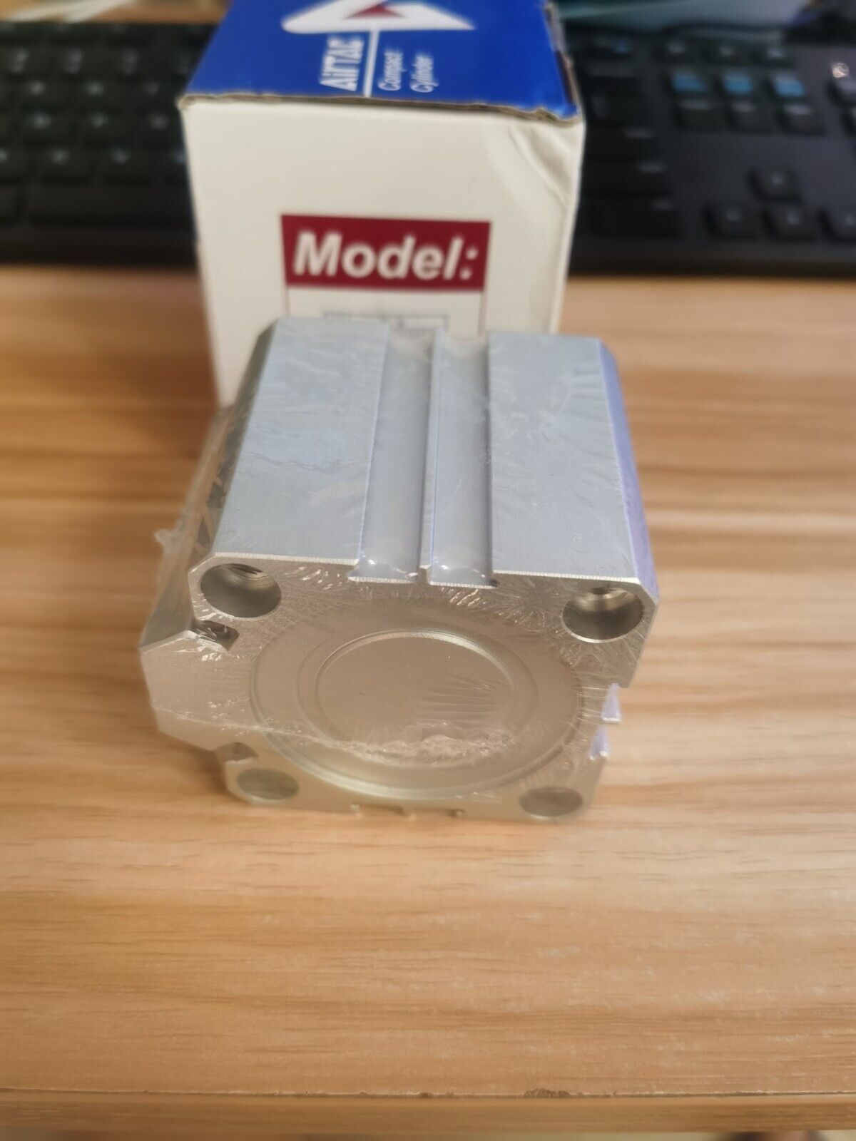 new 1PC AirTAC SDA50X30 Cylinder Ship - VIKTOR