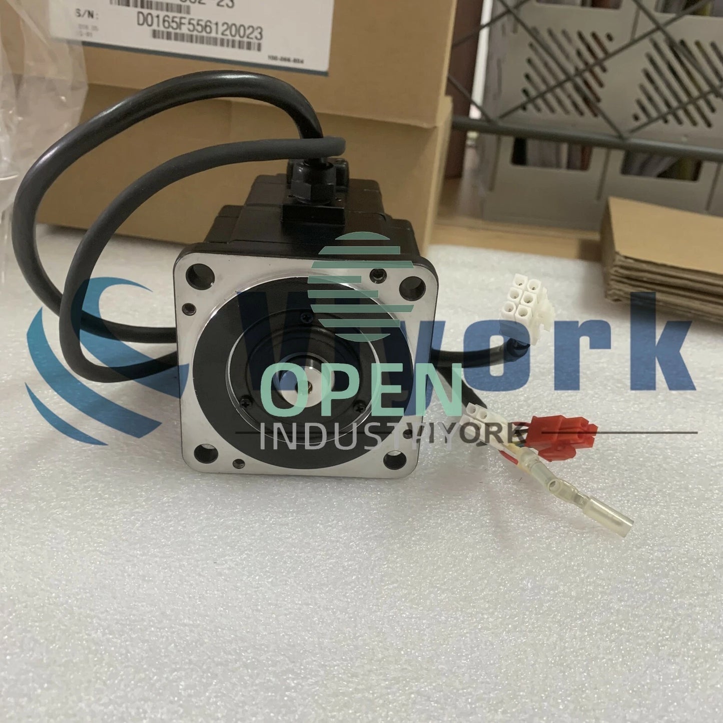 1PCS Yaskawa SGMPH-02A1A-YR32 AC SERVO MOTOR 200W 200V 2AMP 3000RPM