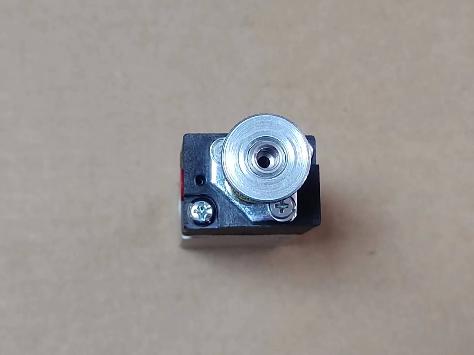 new 1Pcs CAMOZZI solenoid valve 358-015-02 - CAMOZZI