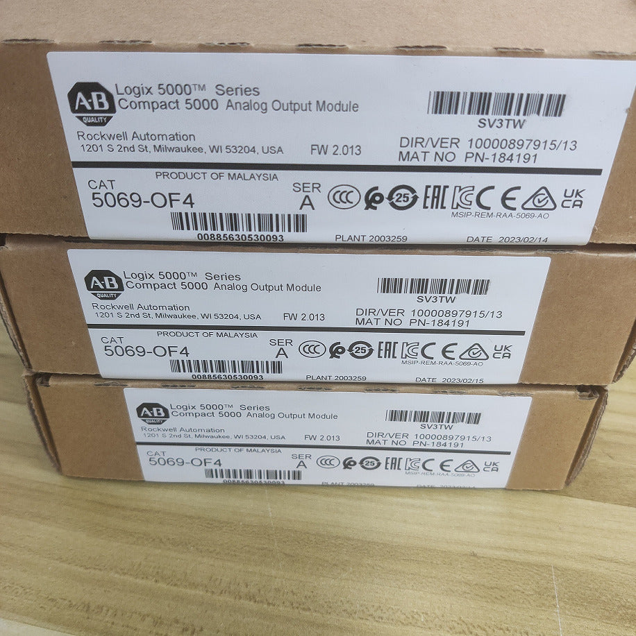 Allen-Bradley 5069-OF4 Compact 5000 Analog Output Module - ALLEN-BRADLEY