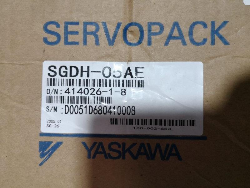 new   YASKAWA AC SERVO DRIVER SGDH-05AE SGDH05AE