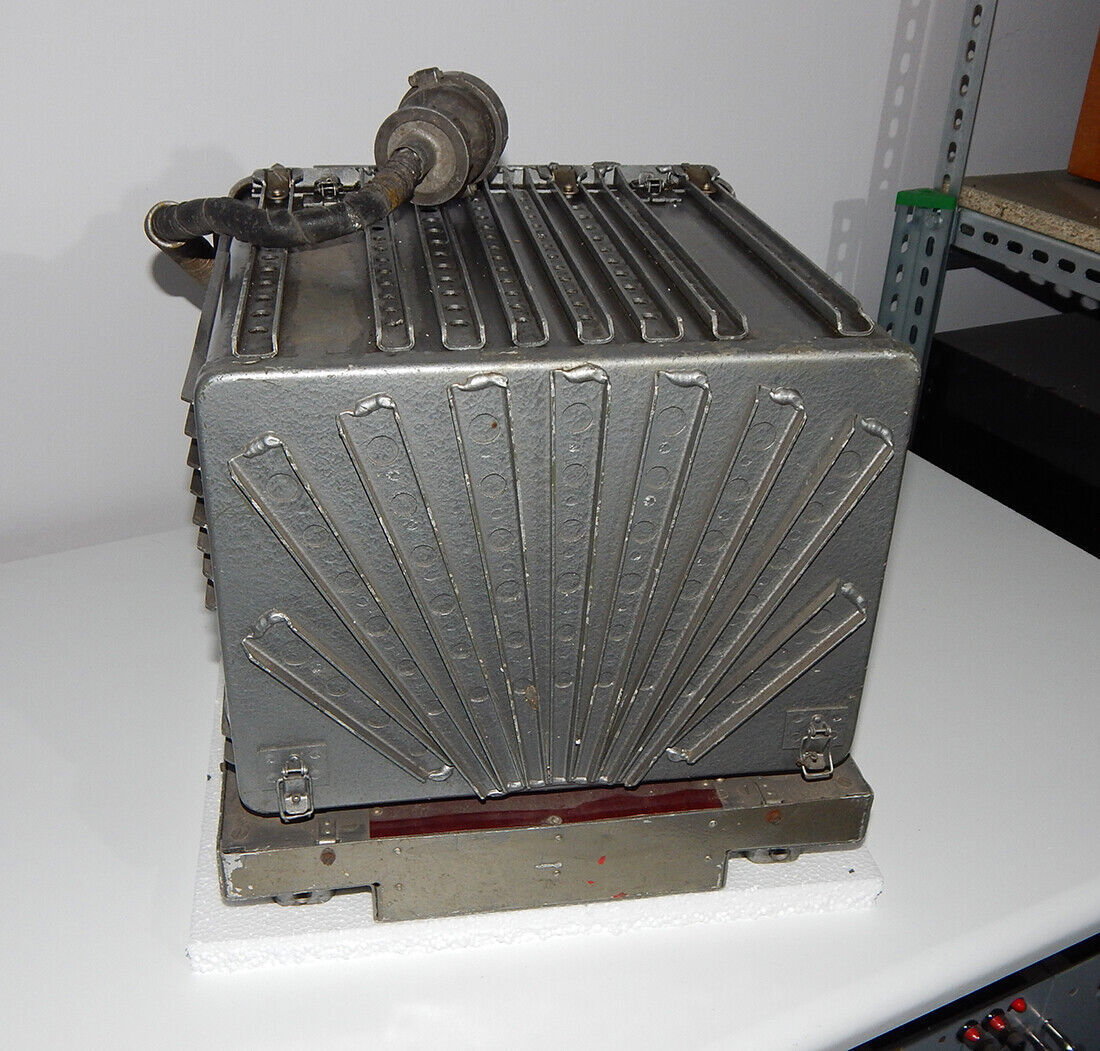 Used MiG-21 Radio R-802 R-802W with Control Panel - RADIO