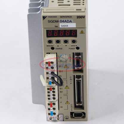 1-PC Yaskawa SGDM04ADA Servo Drive - YASKAWA