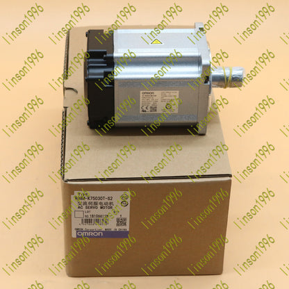 Omron R88M-K75030T-S2 AC Servo Motor - OMRON
