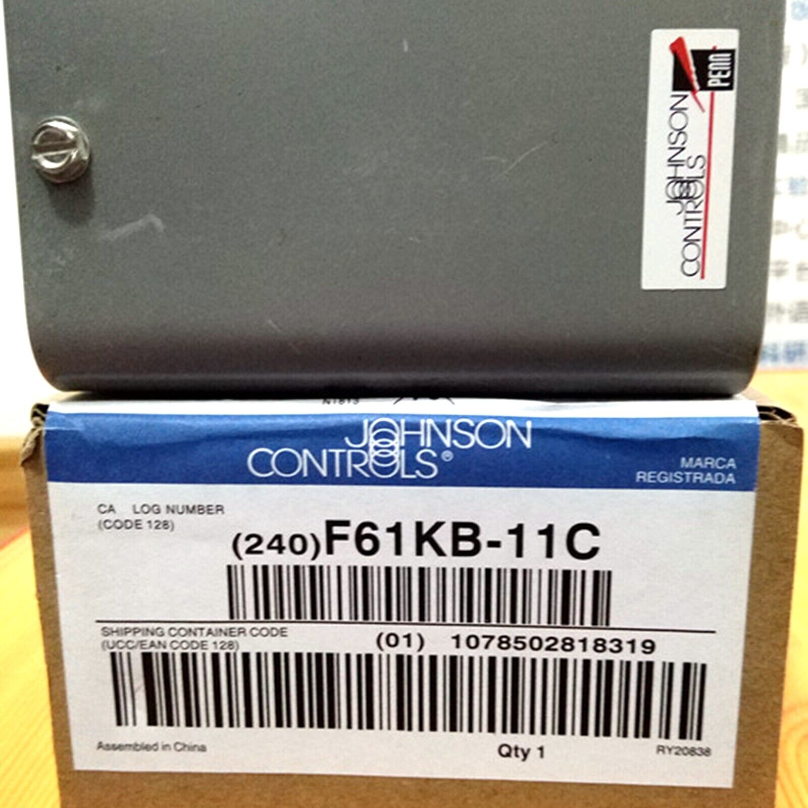 Johnson Controls F61KB-11C Water Flow Switch - JOHNSON CONTROLS